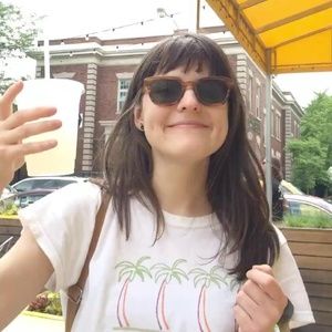 Meet your Posher, Anna